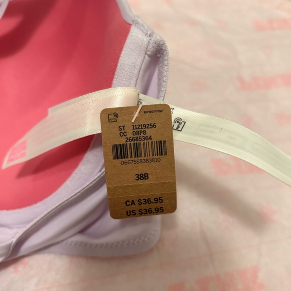 Various Styles of Bras - Picture 9 of 16